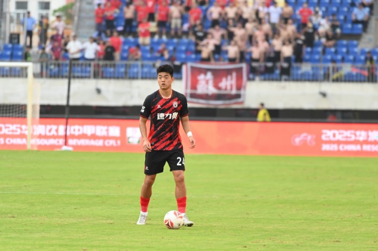 乔瓦尼：对方第一次反击时我们出现失误，他们给了我们沉重的惩罚