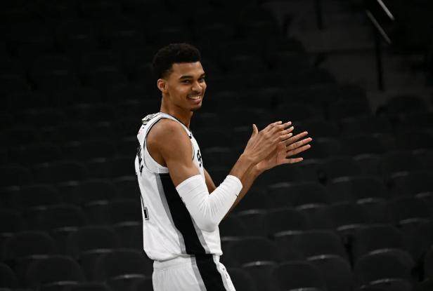 PG电子游戏试玩-【人物】文班亚马改变NBA时代？长臂2米44天才不自傲